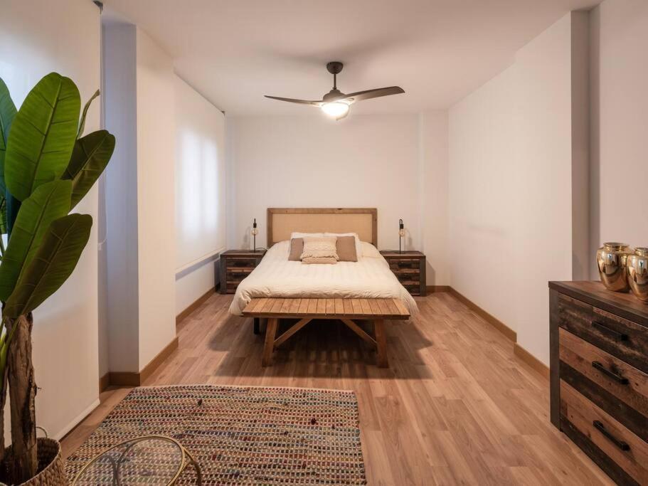 Duplex Cueva De Lobos By Clabao Apartment Logrono Bagian luar foto